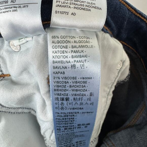 Levi's 726 Medium Wash Flare Jean Size 30 - Picture 9 of 11